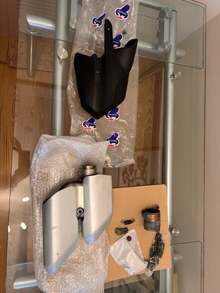 Catalizador y escape multistrada