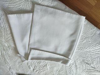Falda blanca de Zara 