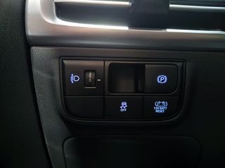 Hyundai Tucson Maxx 1.6T HEV AT 215 5p