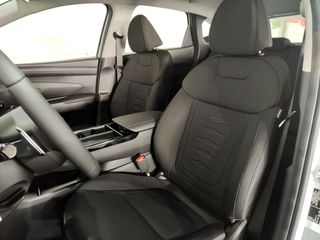 Hyundai Tucson Maxx 1.6T HEV AT 215 5p