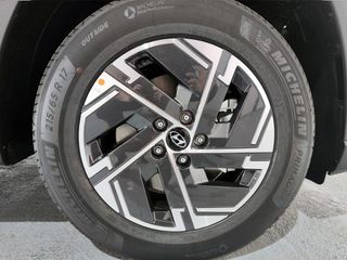 Hyundai Tucson Maxx 1.6T HEV AT 215 5p