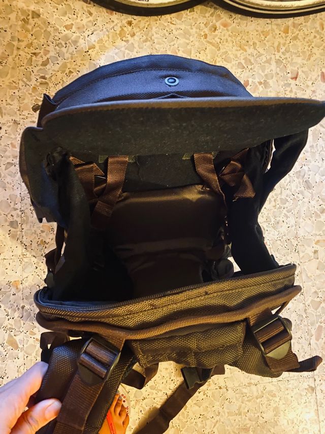 Mochila urbana porta bebe
