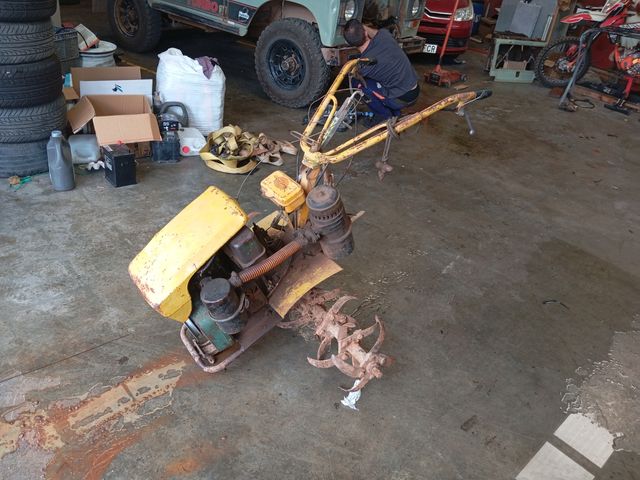 Mulas. mecánica diesel . Tractor..