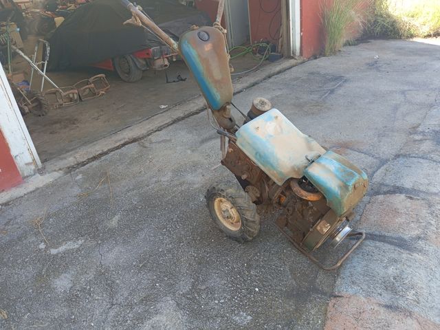 Mulas. mecánica diesel . Tractor..