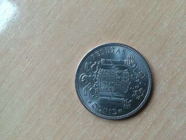 5 pesetas Franco 1949