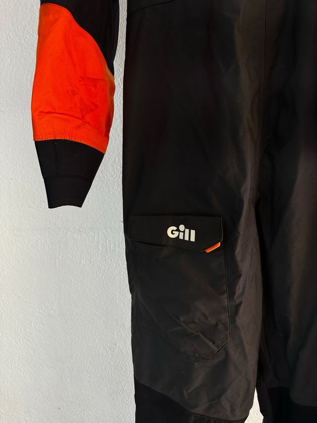 Traje seco para Embarcación Auxiliar Marca Gill