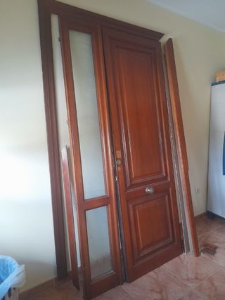 Puerta exterior 1110 mm x 2200 mm madera