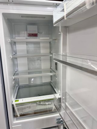 OFERTA, NEVERA COMBI PANELABLE MIDEA