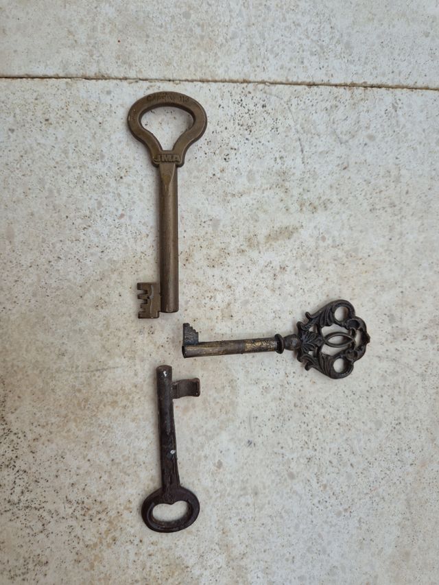 Llaves antiguas decorativas