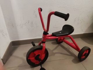 Triciclo cuadro acero con pedales