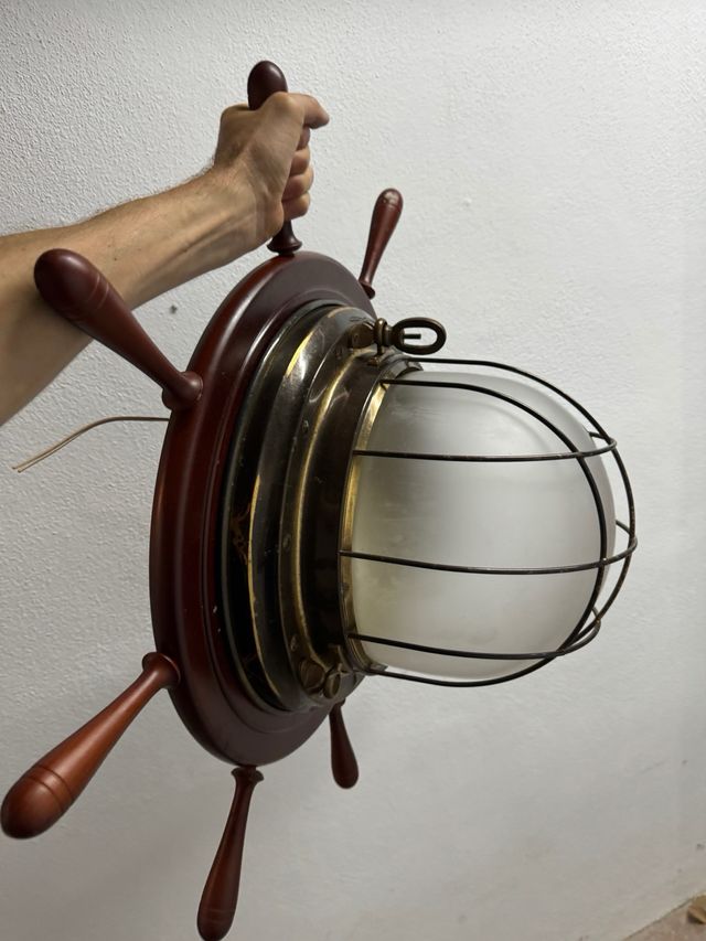 Lampara techo timón