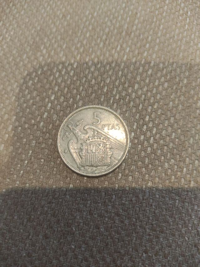 Moneda 5 pesetas 1957