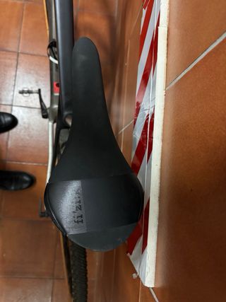 Biclicleta gavel canyon Grail CF SL