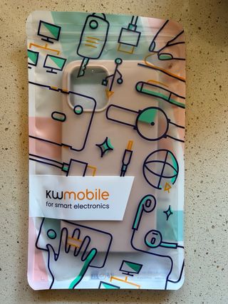 Funda compatible Iphone 12 Pro Max nueva.