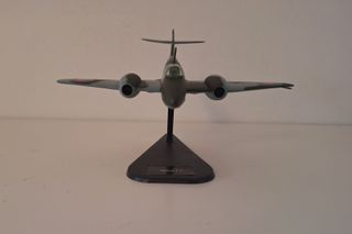 AVION GLOSTER METEOR ITALERI
