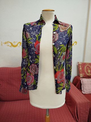 Blusa vintage hecha a mano talla 36