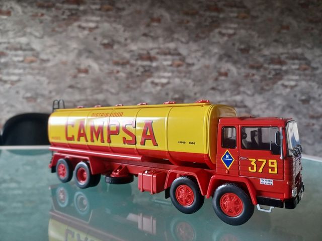 Pegaso 1086 Campsa 1/43