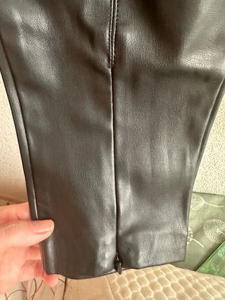 Pantalones de cuero Zara