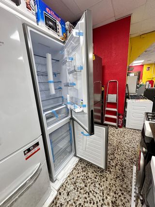 OFERTA, NEVERA COMBI 2M HOOVER INOX 50%