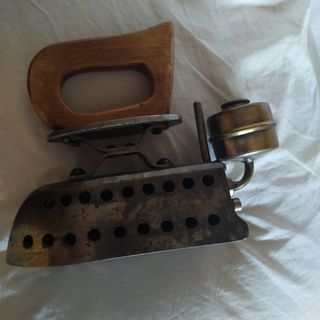 PLANCHA A VAPOR, ANTIGUA