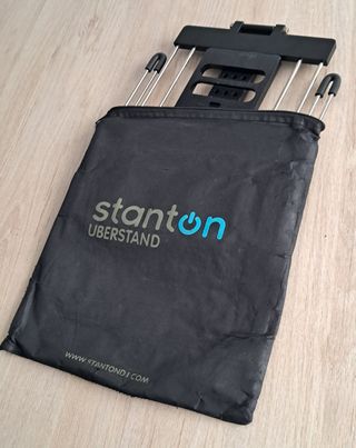 soporte portatil Stanton Uberstand Black