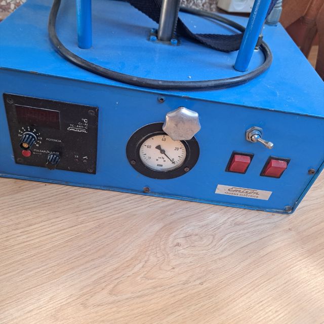 Horno electrico emison 1000⁰