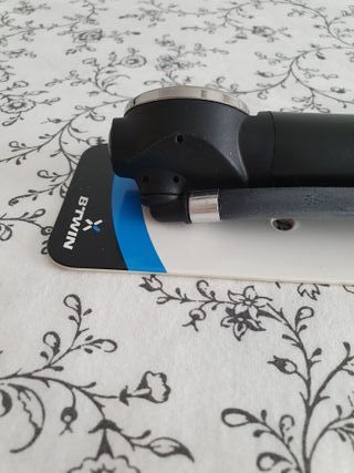 Bomba manual para Bici de carretera. Nueva.