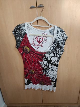 Camiseta desigual