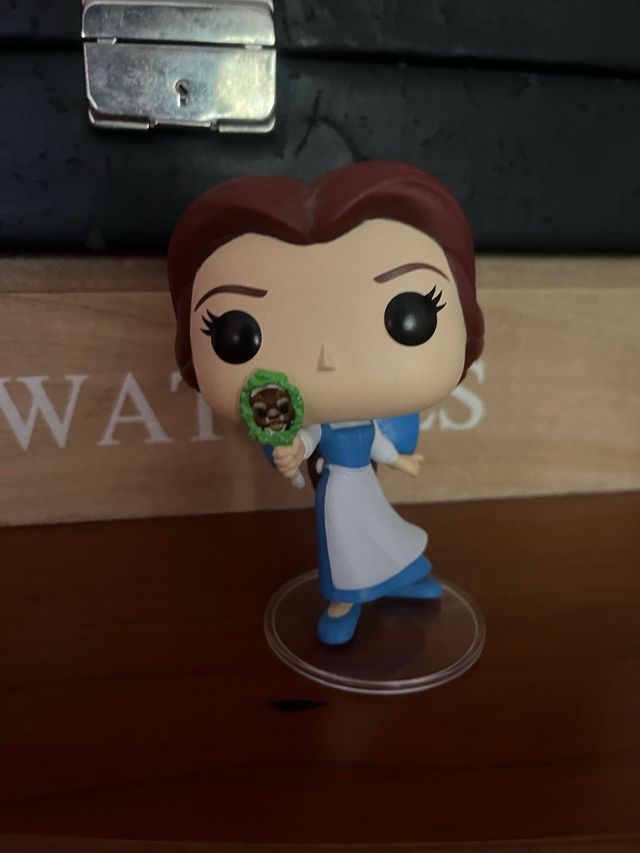Funko pop bella