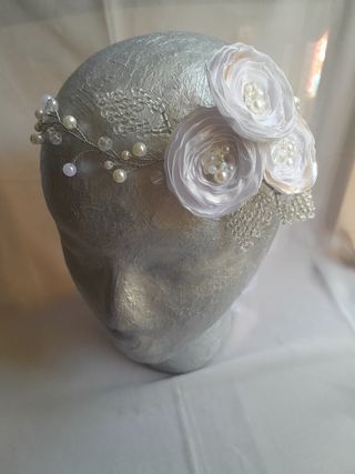 Tiara/diadema con aire vintage boda, comunión