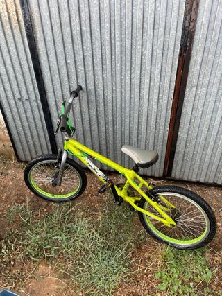 Bicicleta conor bmx