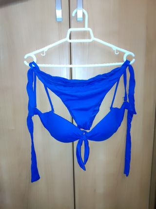 Bikini 