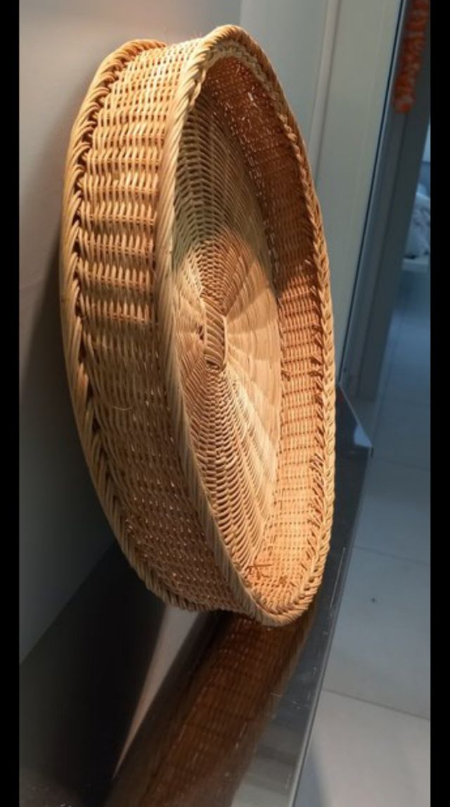 Vassoio design  midollino e legno