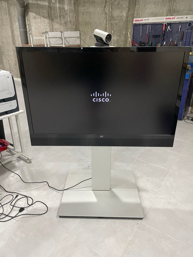 Sistema videoconferencia TV Cisco 60”