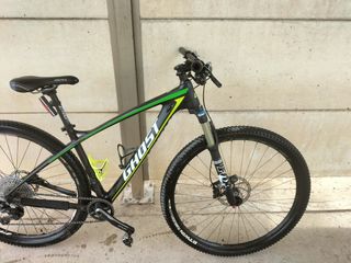 Bicicleta de Montaña carbono Ghost HTX 5. Talla S.