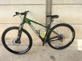 Bicicleta de Montaña carbono Ghost HTX 5. Talla S.