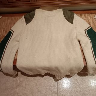 Se vende chaqueta lana marca  crazy  .