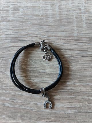 Pulsera de cuero doble