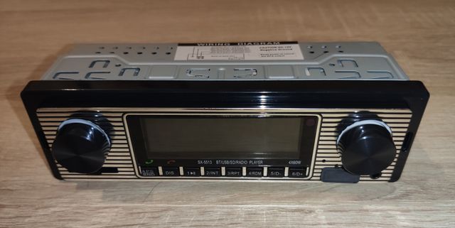 Radio-Reprod. MP3 coche - 60W - BT - Mando