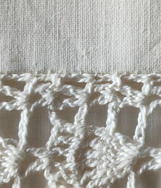 Lenzuolo matrimoniale bordo uncinetto