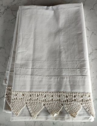 Lenzuolo matrimoniale bordo uncinetto