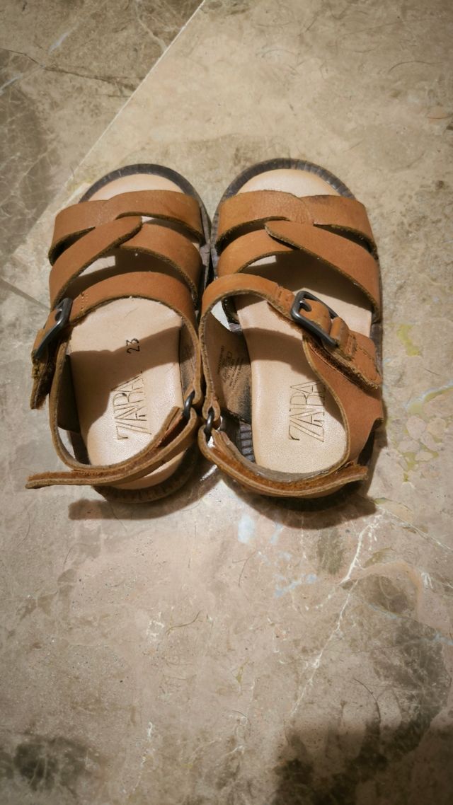 Sandalias piel zara talla 23