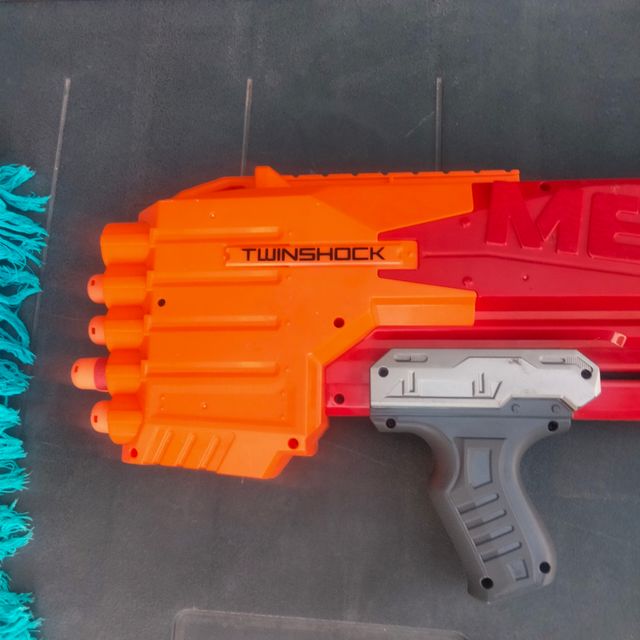 Pistola Nerf Twinshock