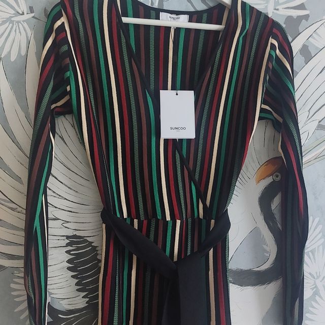 Vestido marca Suncoo rayas con cinturón. XS