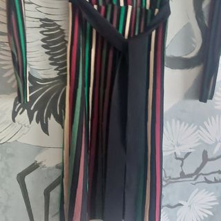 Vestido marca Suncoo rayas con cinturón. XS