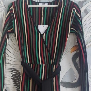 Vestido marca Suncoo rayas con cinturón. XS