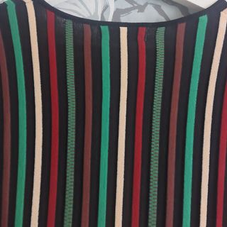 Vestido marca Suncoo rayas con cinturón. XS