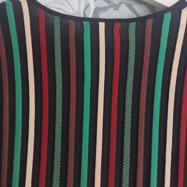 Vestido marca Suncoo rayas con cinturón. XS