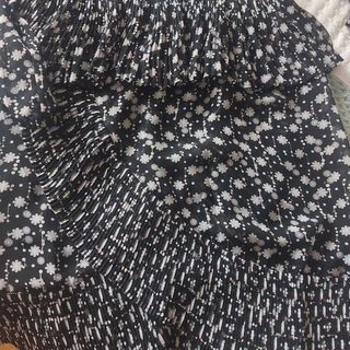 Vestido flores marca Jovonna London XS