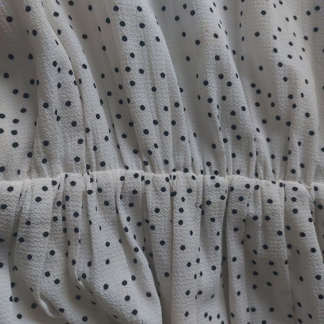 Vestido lunares midi  Zara. XS